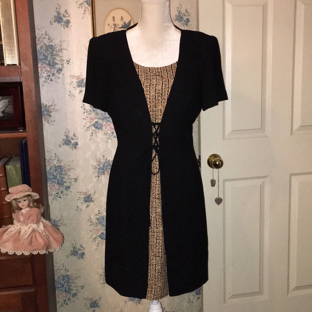 DW3 Black & Brown Knee Length Dress